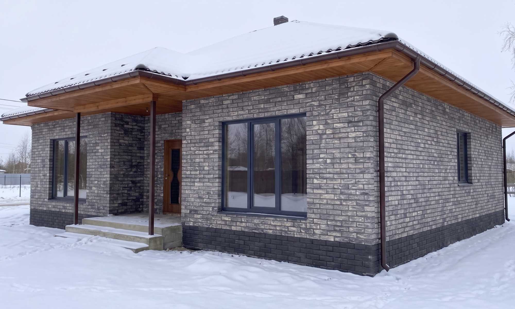 Цегляний фасад будинку у поєднанні кольорів Anthracite та Graphite від Brickland